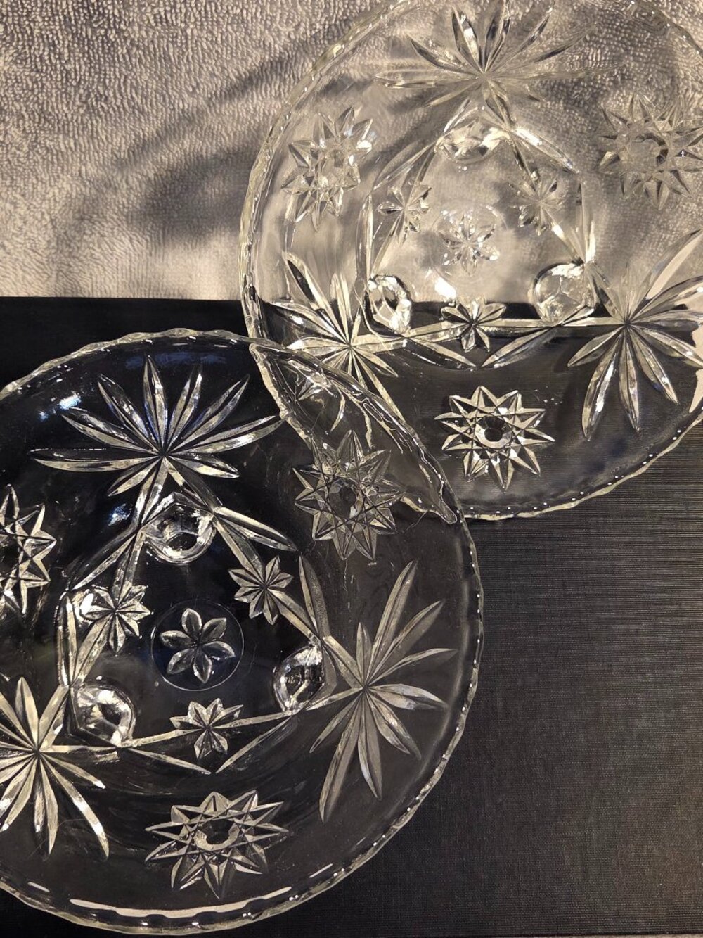 Anchor Hocking EAPC 'Star of David' Pair of 3-toed Bowls 7.5" 1960's